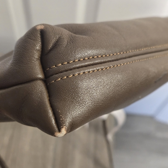 Etienne Aigner Crossbody or Clutch - Picture 12 of 16